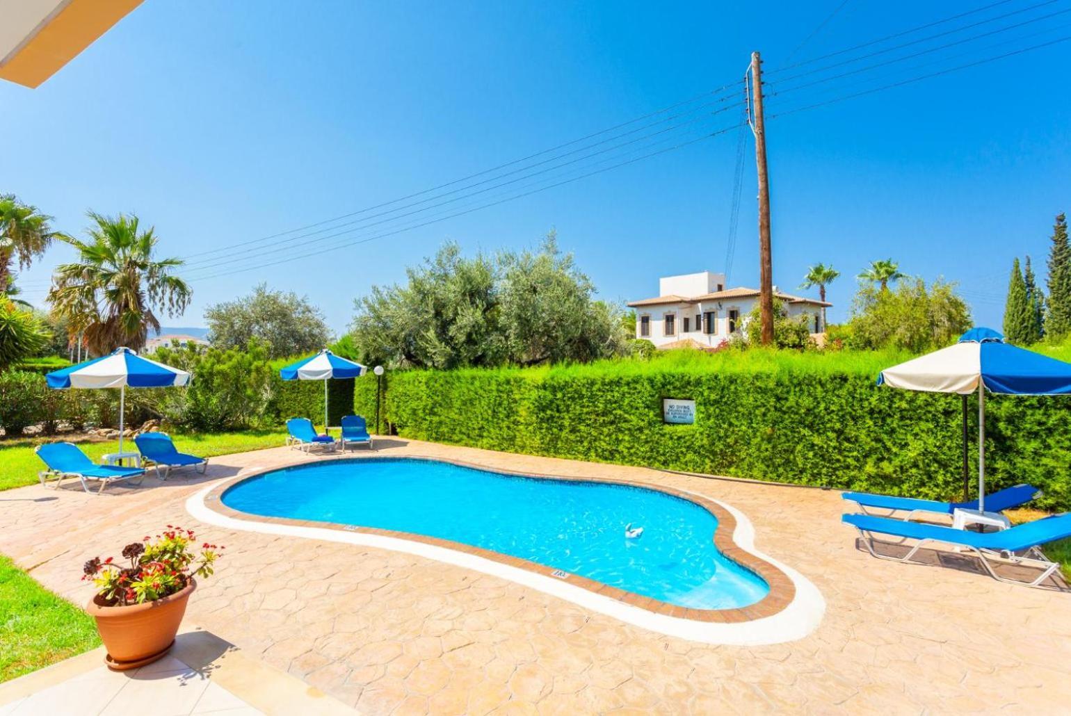 Villa Halima Fostira Polis Exterior photo