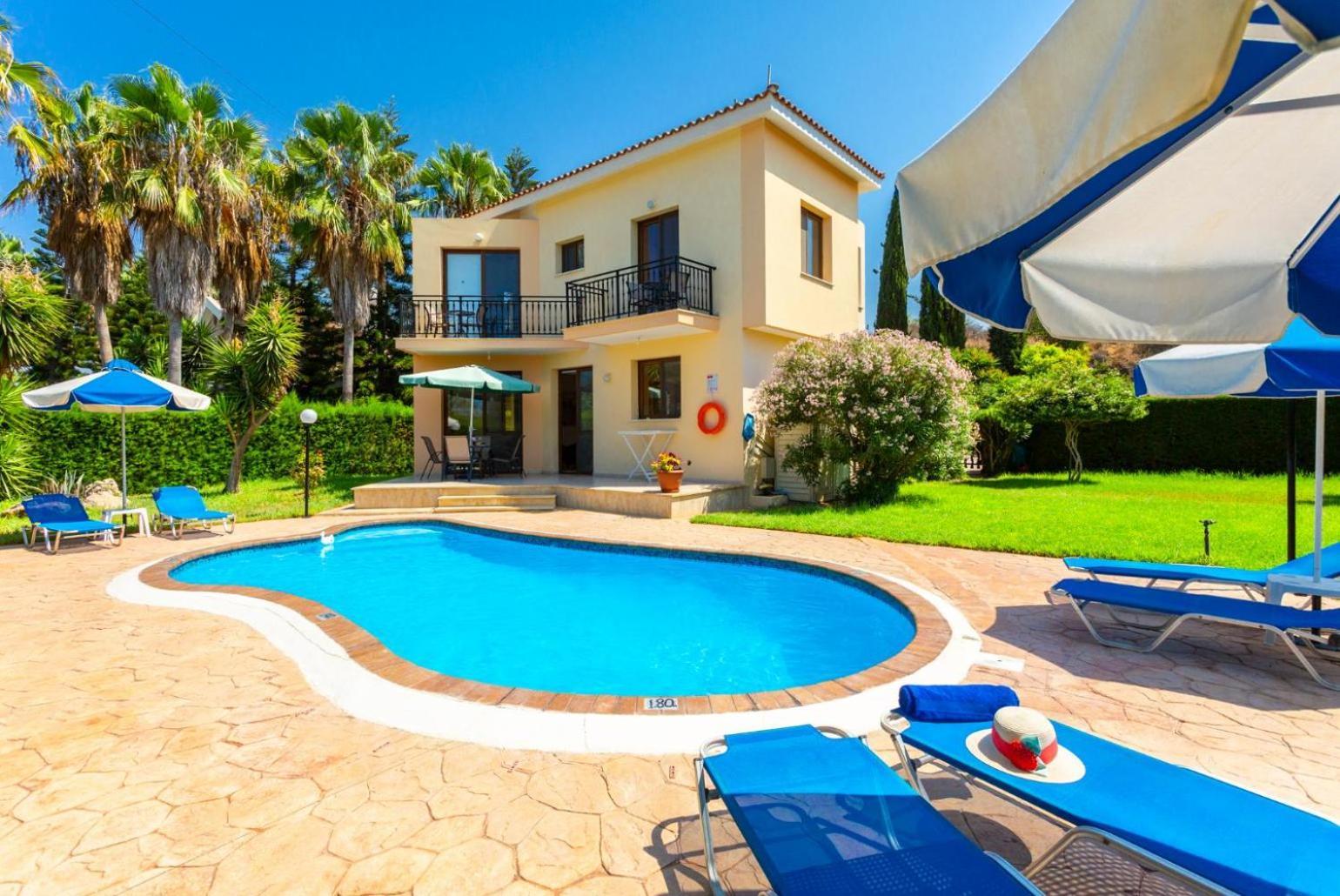 Villa Halima Fostira Polis Exterior photo